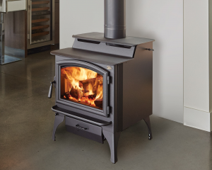 Image Of an Endeavor Wood stove with a link to the product page.