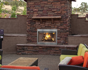 Image of a traditional 3000 Series outdoor wood fireplace by Superior with a link to the product page.
